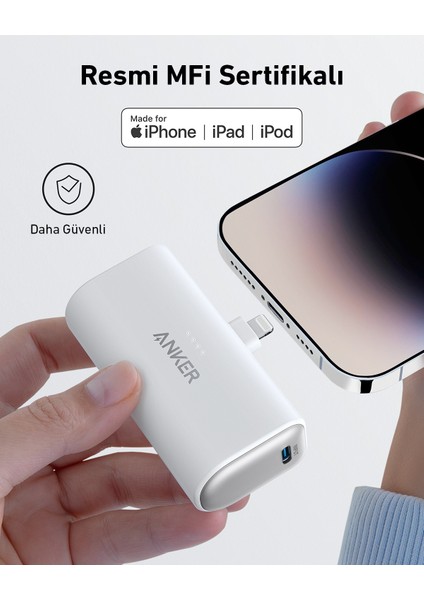 621 Nano Power Bank (12W, Dahili Lightning Konnektörü) Beyaz - A1645