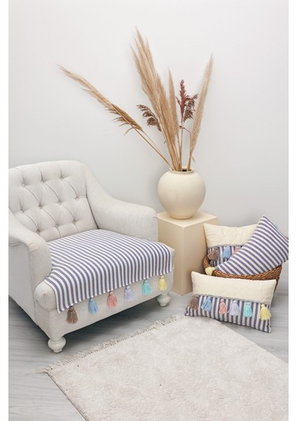 Renkli Püsküllü Tekli Koltuk Örtüsü 75 x 90 cm