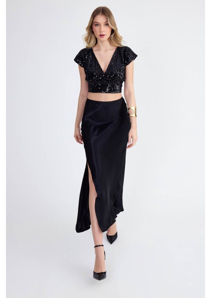 V Yaka Pullu Crop Bluz fırsatları