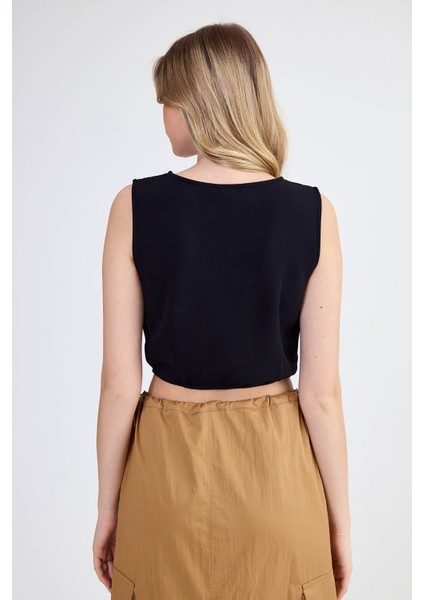 Sıfır Kol V Yaka Crop Modal Bluz