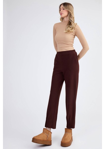 Beli Lastikli Paçası Pileli Triko Pantolon fiyatları