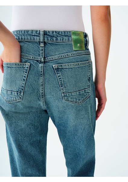 Mom Slim Fit Kadın Pantolon indirimleri