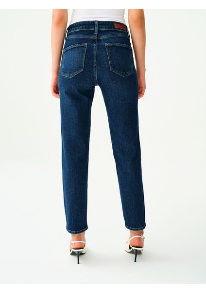 Elena Slim Fit Kadın Pantolon modelleri