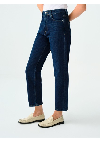Comfort Straight Comfort Fit Kadın Pantolon fırsatları