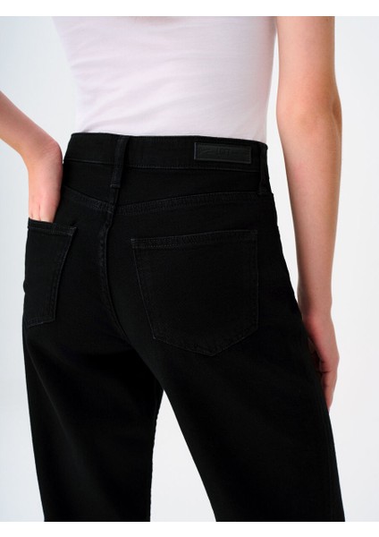 Bella Regular Fit Kadın Pantolon indirimleri