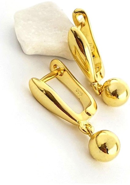 Italyan Tasarımı 925AYAR Gümüş Üzerine Altın Kaplama Sallantılı Top Küpe fiyatları