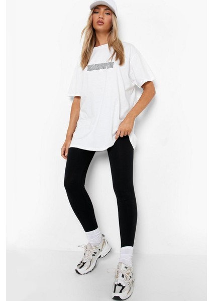 Karede Sevgi Beyaz Kısa Kollu Ön ve Arka Baskılı Oversize Kadın T-Shirt