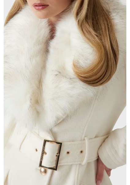 Marciano By Guess Loreta Yün Karışımlı Regular Fit Kemerli Peluş Yaka Kaban 4BGL041799Z Bayan Kaban 4BGL04 1799Z F1AB