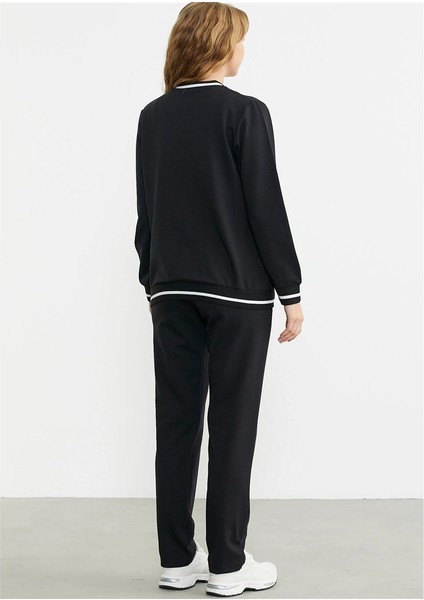 Nakış Detaylı Cepli Fermuarlı Kadın Eşofman Takım modelleri