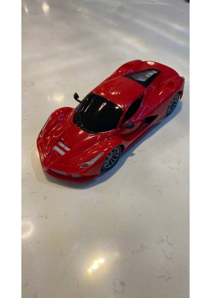 Uzaktan Kumandalı Pilli Işıklı Spor Yarış Arabası