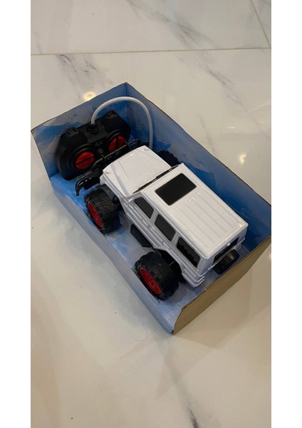 Uzaktan Kumandalı Işıklı Off Road Jeep Full Fonksiyonlu Pilli Oyuncak Araba fiyatları