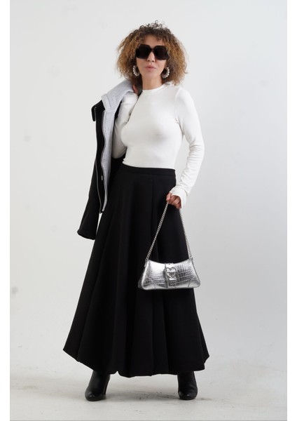 Ekru O Yaka Parmak Detaylı Bluz fiyatları