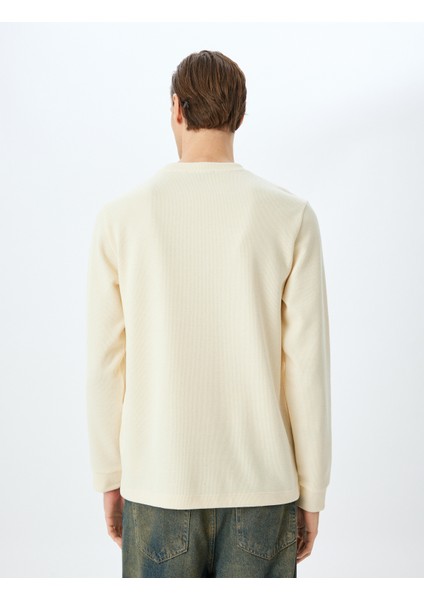 Pamuk Karışımlı Dokulu Basic Bisiklet Yaka Sweatshirt fırsatları