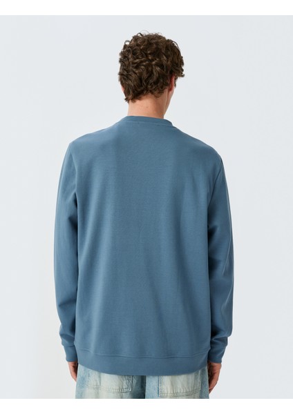 Bisiklet Yaka Basic Pamuk Karışımlı Minimal Baskılı Sweatshirt fırsatları