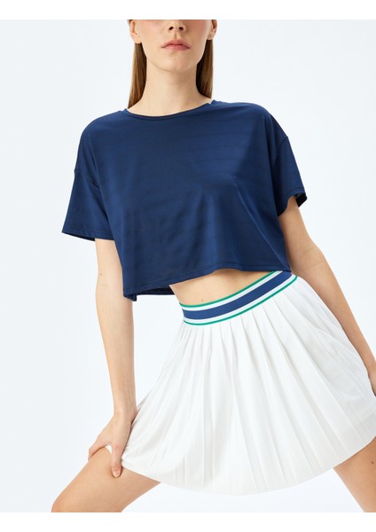 Crop Bisiklet Yaka Rahat Kalıp Nefes Alan Spor Tişört