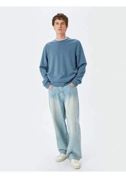 Bisiklet Yaka Basic Pamuk Karışımlı Minimal Baskılı Sweatshirt fiyatları