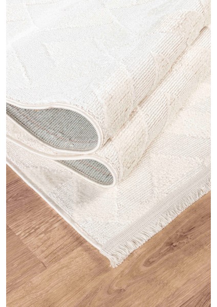 Mazza 7004 Krem Yumuşak Dokulu Modern Salon Mutfak Koridor Halısı Tozumaz Makine Halısı 160x230