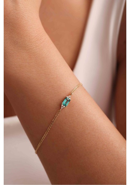 Yeşil Baget Taşlı Beyaz Taş Detaylı Bileklik fiyatları