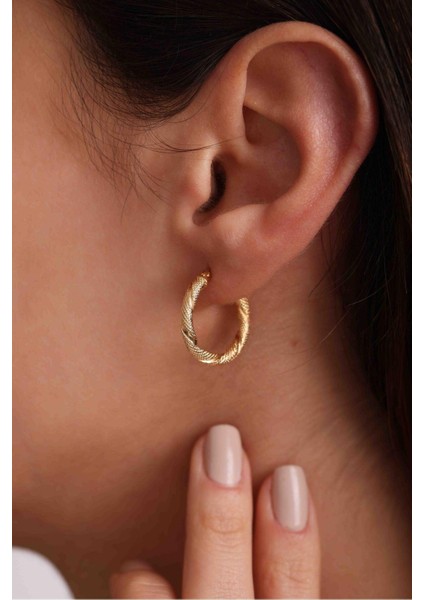 Italyan Tasarım Burgu Halka Desenli Küpe fiyatları