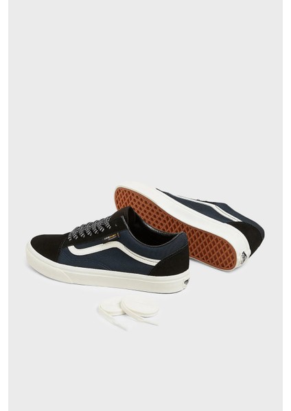 Old Skool Logolu Süet Detaylı Bağcıklı Sneaker Ayakkabı Unisex Ayakkabı VN000CT8LKZ1 fırsatları
