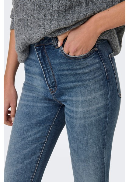 Onliconic Pamuk Karışımlı Slim Fit Yüksek Bel Dar Paça Jeans Bayan Kot Pantolon 15332036