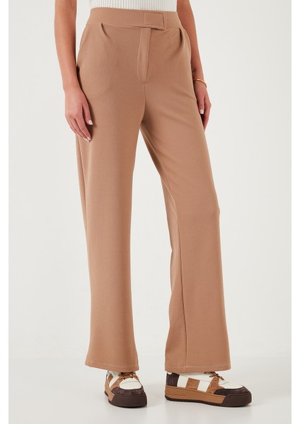 Regular Fit Yüksek Bel Bol Paça Pantolon Bayan Pantolon 5861279 fırsatları