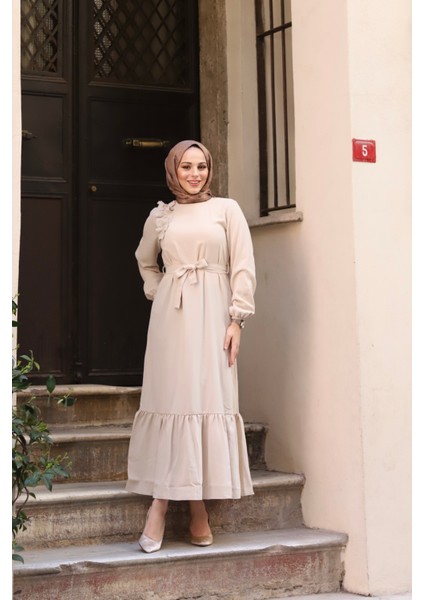 Krep Kumaş Omuz Fırfırlı Elbise