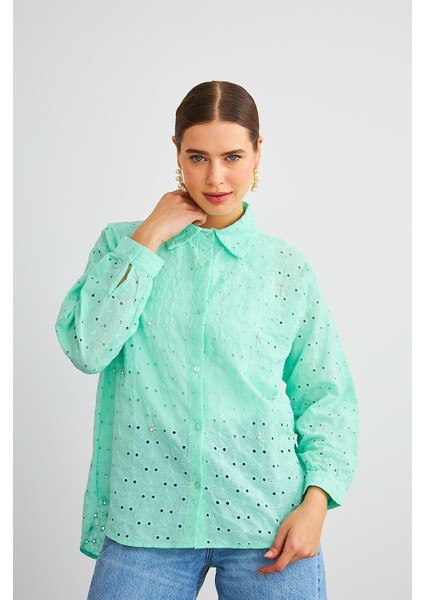 Chiko Taş Işlemeli Mint Brode Gömlek