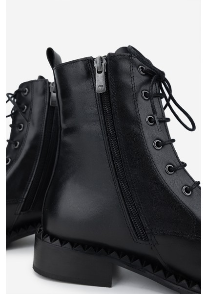 Kadın Deri Siyah Deri Düz Bot 33 7540 Bn Bot SK24-25 Sıyah Dr fırsatları