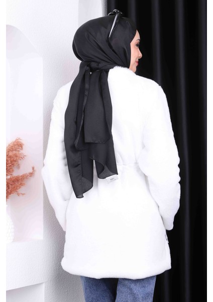 Ekru Fermuarlı Peluş Mont