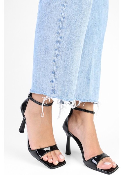 Kadın Vinetta Siyah Rugan Topuklu Ayakkabı modelleri