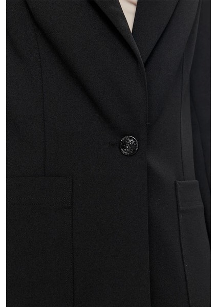 Kadın Tek Göğüslü Blazer Ceket