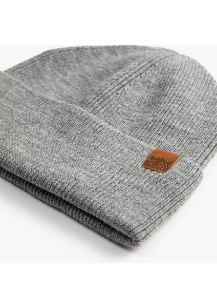 Katlı Bere Slogan Baskılı Etiket Detaylı modelleri