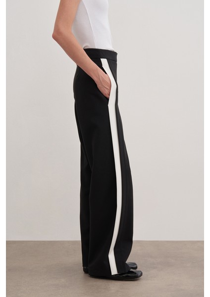 3238111 Pantolon fırsatları