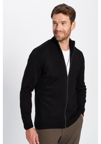 Erkek Slim Fit Dar Kesim Siyah Dik Yaka Fermuarlı Düz Hırka