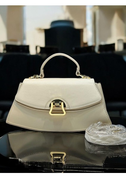 Özel Renk El ve Kol Çantası Olarak Tasarlanmış Suni Deri Bayan Omuz Çantası LEVDR.7363930202KRM