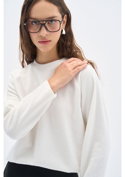 Glide Super Soft Selanik Kumaş Bisiklet Yaka Reglan Kollu Relaxed Fit Beyaz Sweatshirt