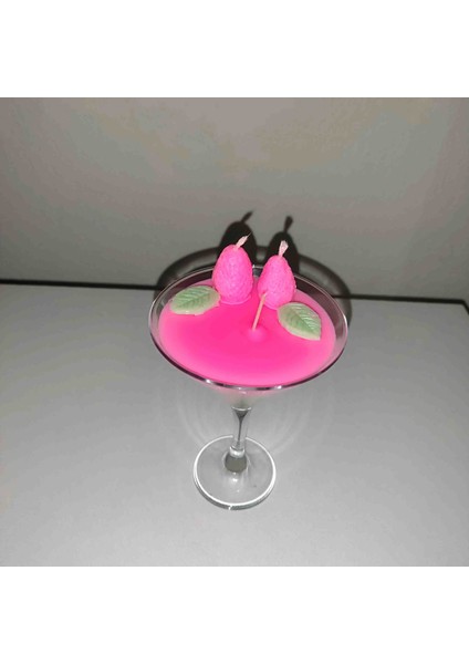 Çilekli Martini Bardağı Mum indirimleri