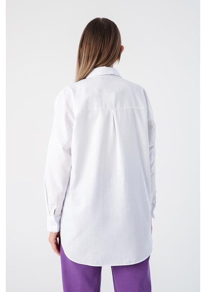 Beyaz-Oversize Basic Gömlek