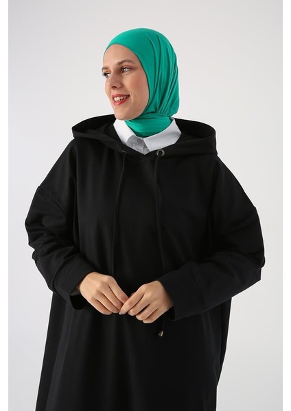 Siyah-Büyük Beden Kapüşonlu Basic Örme Elbise