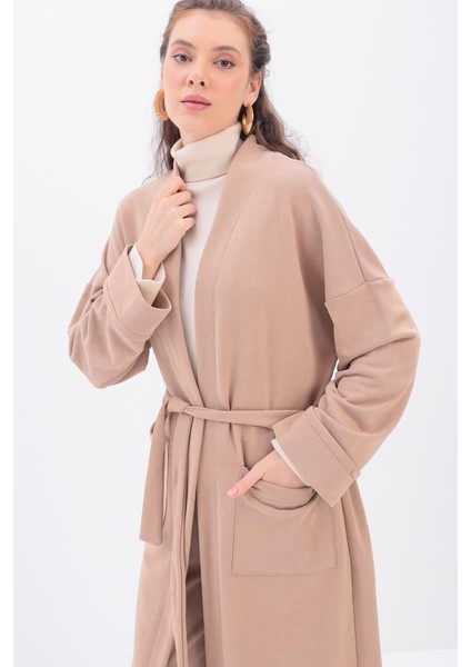 Bej-Kolu Katlamalı Sweat Hırka