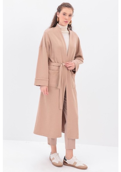 Bej-Kolu Katlamalı Sweat Hırka modelleri