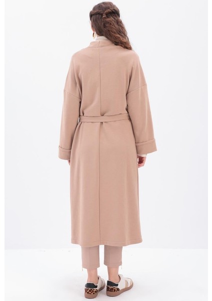 Bej-Kolu Katlamalı Sweat Hırka fırsatları