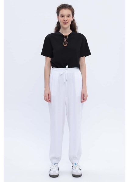 Beyaz-Jogger Pantolon