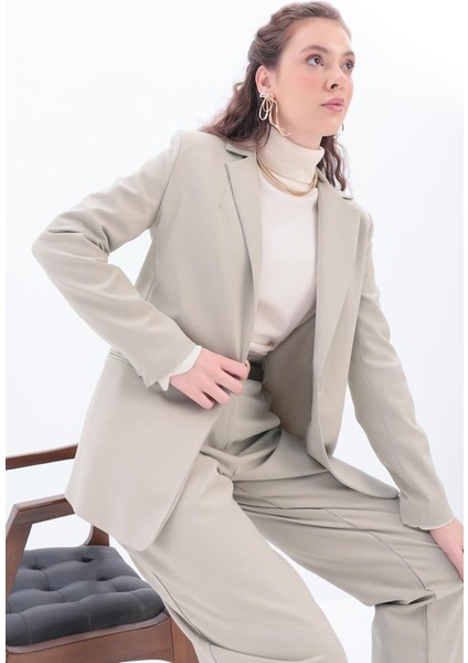 Bej-Astarlı Blazer Ceket