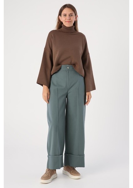 Pastel Yeşili-Pamuklu Geniş Paça Katlamalı Pantolon fiyatları