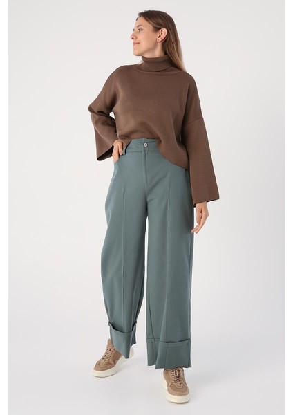 Pastel Yeşili-Pamuklu Geniş Paça Katlamalı Pantolon modelleri