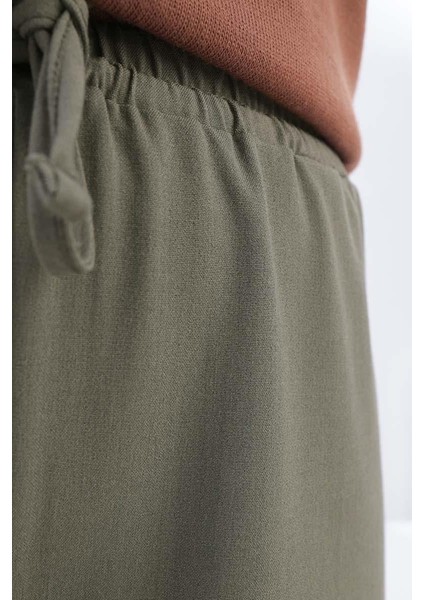 Haki-Beli Lastikli Kordonlu Pantolon fırsatları