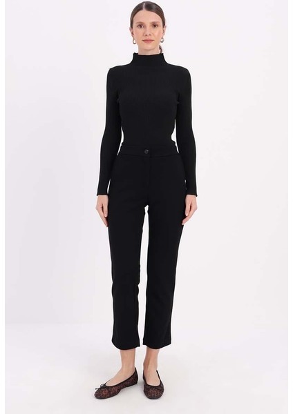 Siyah-Rahat Kalıp Dar Paça Pantolon fiyatları
