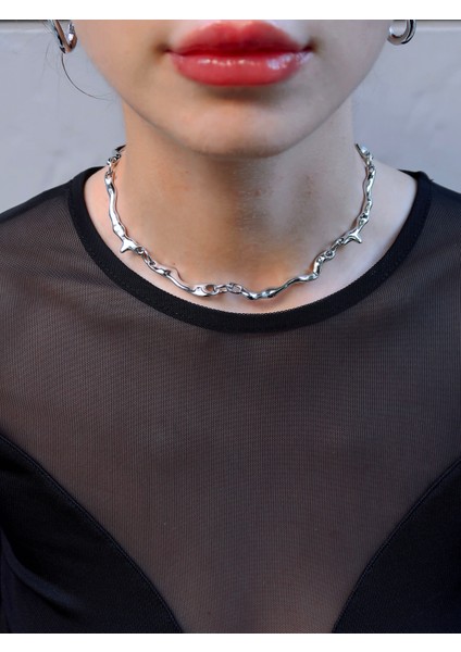 Soyut Figür Rodyum Choker Kolye